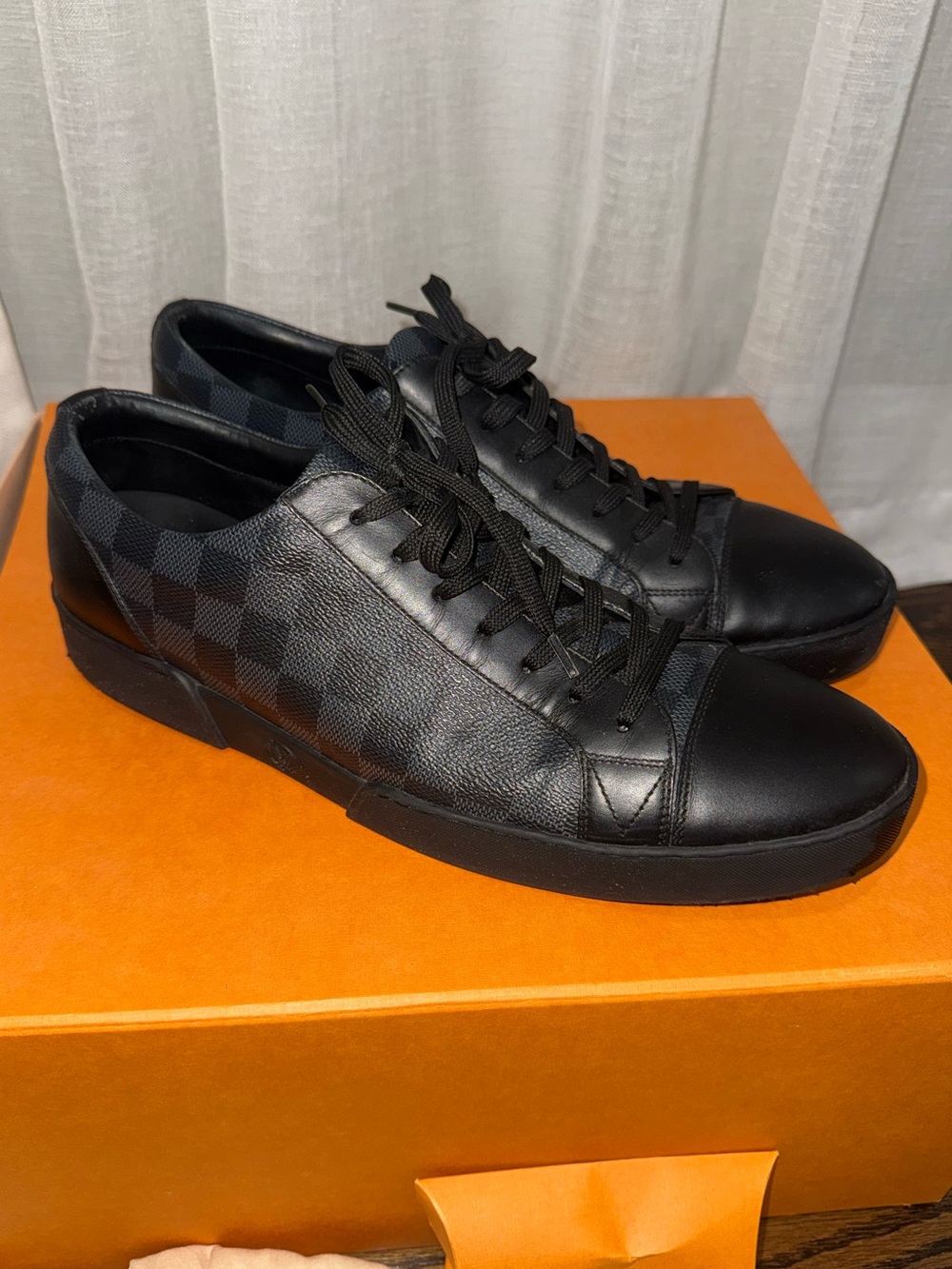 Louis Vuitton Match-Up Sneaker Damier Graphite Black Size 10.5 box/dust bags